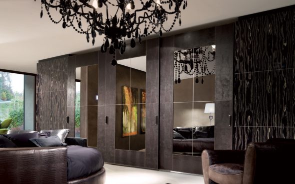 armoire dans la chambre