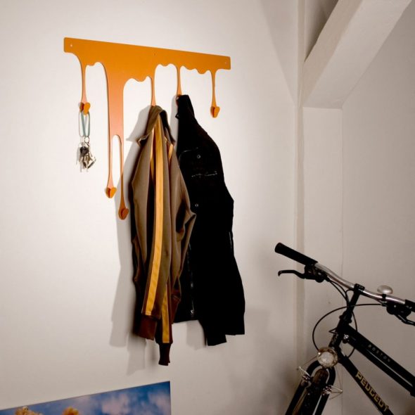cintre dans le couloir
