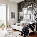 mobilier blanc de couleur noire