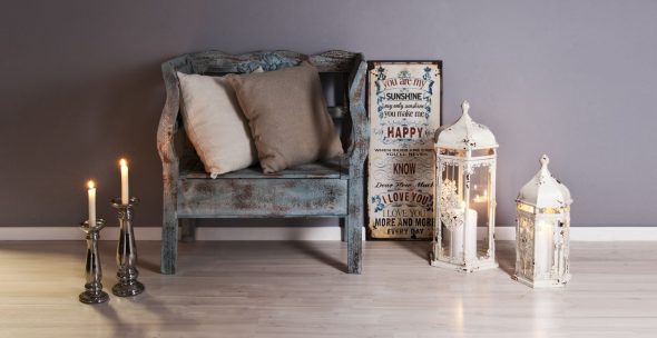 Decoupage de meubles romance
