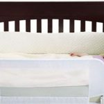 Lits d'enfants à côtés pour les âges de trois à huit ans