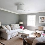 mobilier blanc dans le salon
