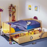 Une autre option universelle est un lit