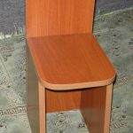 Production d'un tabouret pour l'enfant