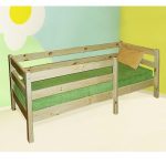 Lit en bois pour enfants