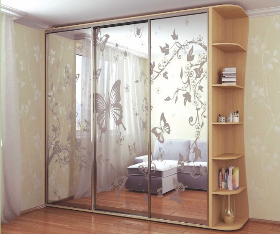 Armoires coulissantes avec miroir