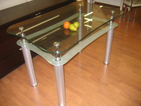 Conseils d'utilisation de la table en verre