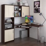 Tables d'ordinateur