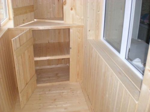 Cabinet de coin