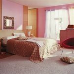 Miroir dans la chambre