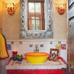 miroir de salle de bain dans le cadre