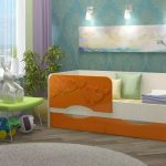 lit bébé avec côtés design