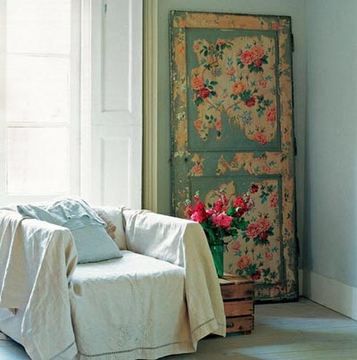 découpage sur meuble photo