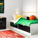 Berceau IKEA noir et blanc