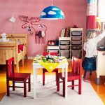 lit en bois IKEA photo
