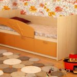 berceau dauphin orange