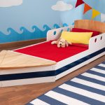 lit bébé avec côtés design