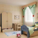 lit de bébé dans la chambre