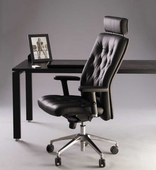 chaise d'ordinateur avec appui-tête