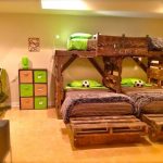 un lit de palettes avec vos propres mains