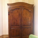 facile à mettre à jour la vieille garde-robe