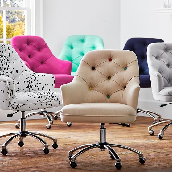 fauteuils colorés