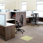 chaise de bureau en cuir noir
