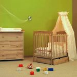 lit pour les enfants avec une boîte