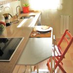 table coulissante sous le plateau
