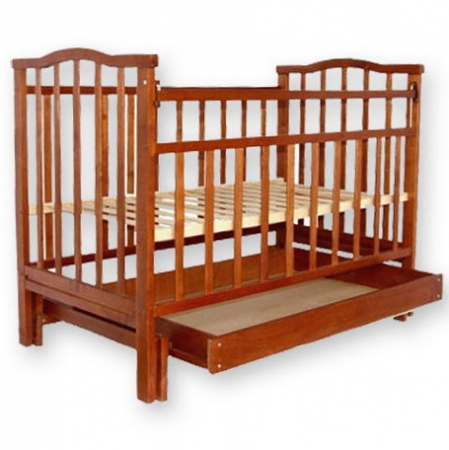 Lit bébé en bois
