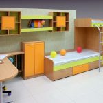 Lits superposés pour enfants