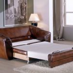 canapé-lit avec matelas orthopédique coulissant