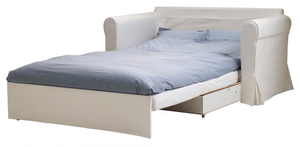 Sofa đến vườn ươm từ Ikea Halagund
