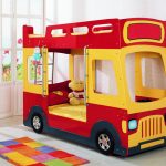 Lits superposés-bus