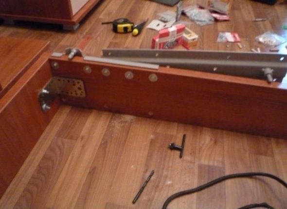 lit armoire de montage