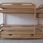 Lits superposés pour enfants