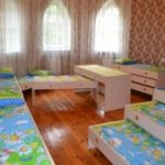 Lits et lits pour les meubles de jardin d'enfants