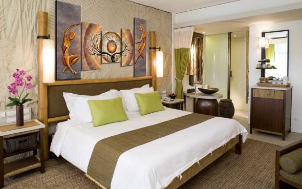 Peintures modulaires dans la chambre