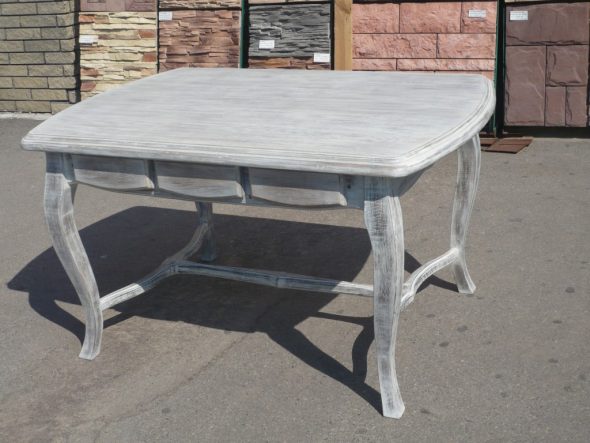 La table blanchie au calkpasty