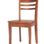 Chaises en bois pour la maison