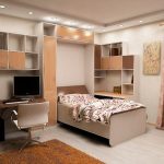 placard de lit dans une chambre confortable