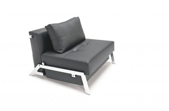 fauteuil en cuir noir