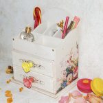commode pour cosmétiques Provence