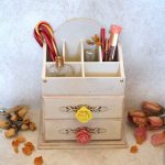 commode pour cosmétiques Provence