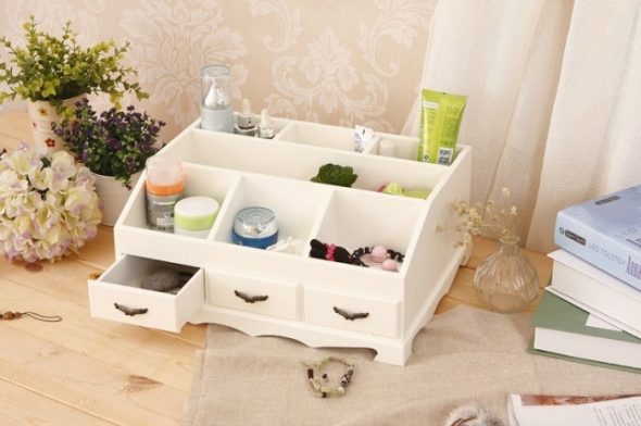commode et étagères