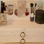 commode pour les cosmétiques