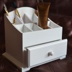 commode pour les cosmétiques