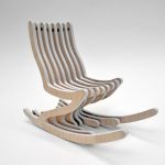 chaise design en contreplaqué