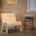chaise en contreplaqué à la maison