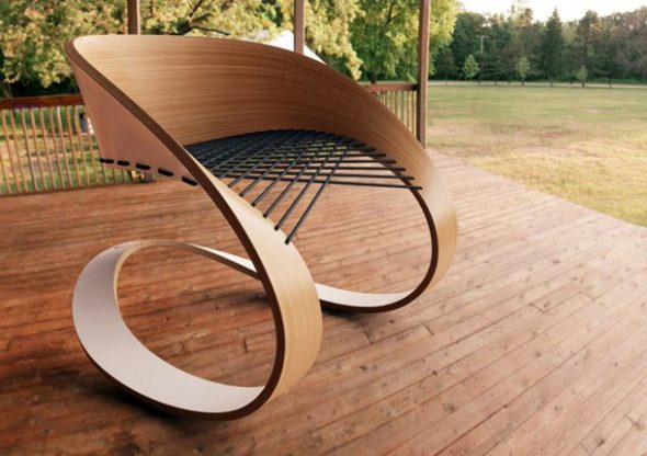 chaise en contreplaqué
